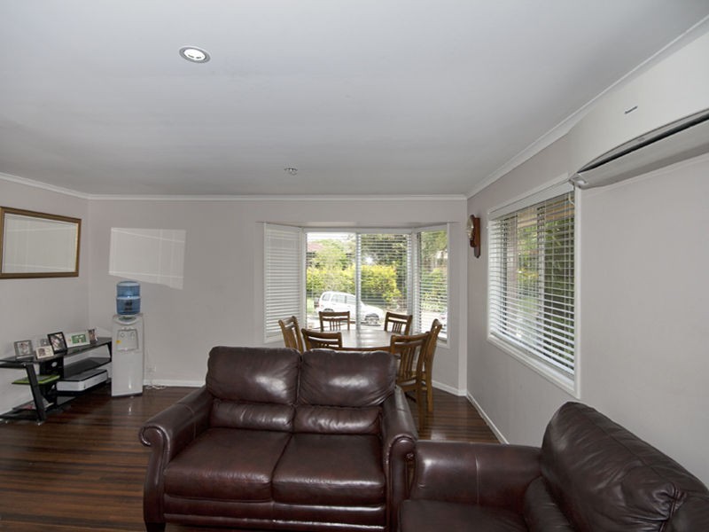 Jamboree Heights QLD 4074