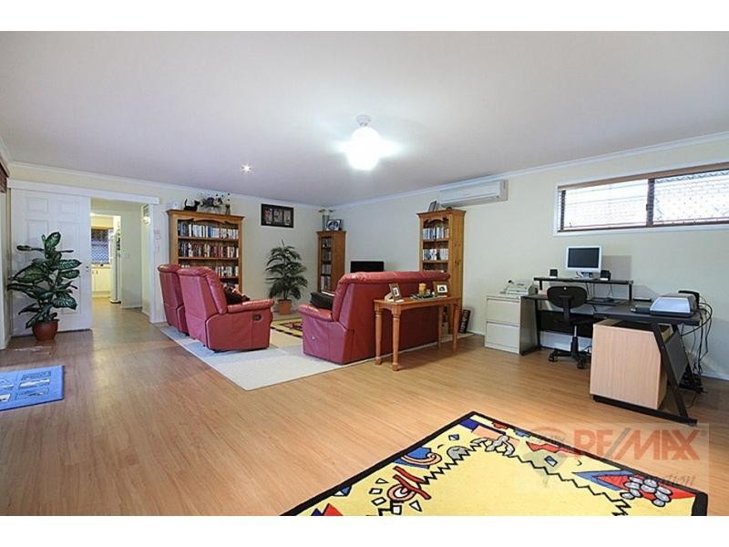 46 Pallert Street, Middle Park QLD 4074