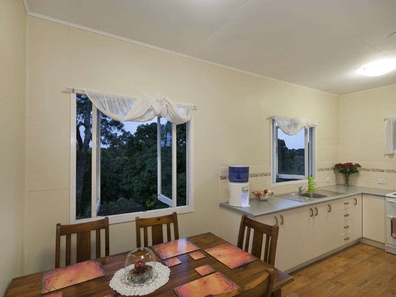 67 SEVENTEEN MILE ROCKS Road, Oxley QLD 4075