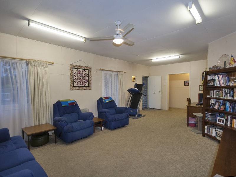 67 SEVENTEEN MILE ROCKS Road, Oxley QLD 4075