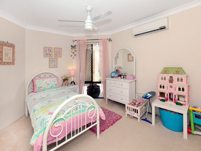 Sinnamon Park QLD 4073