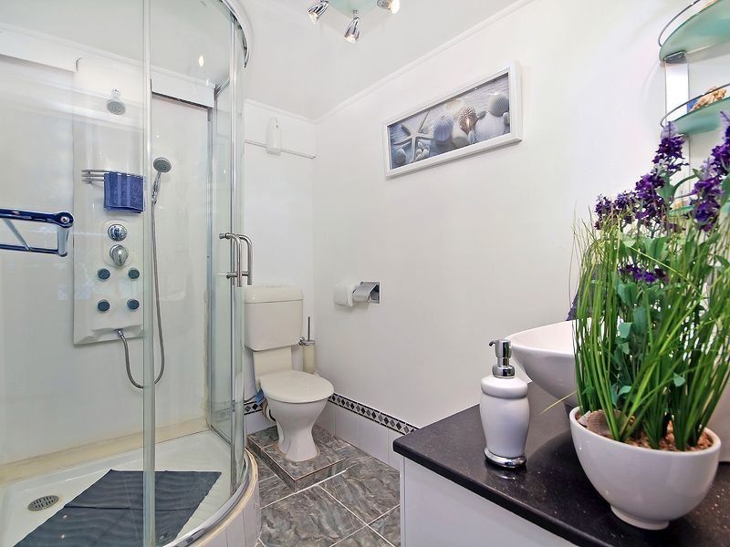 3 Pack Street, Jamboree Heights QLD 4074