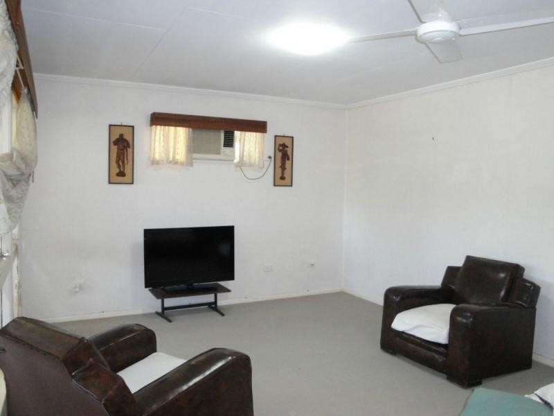 Jindalee QLD 4074
