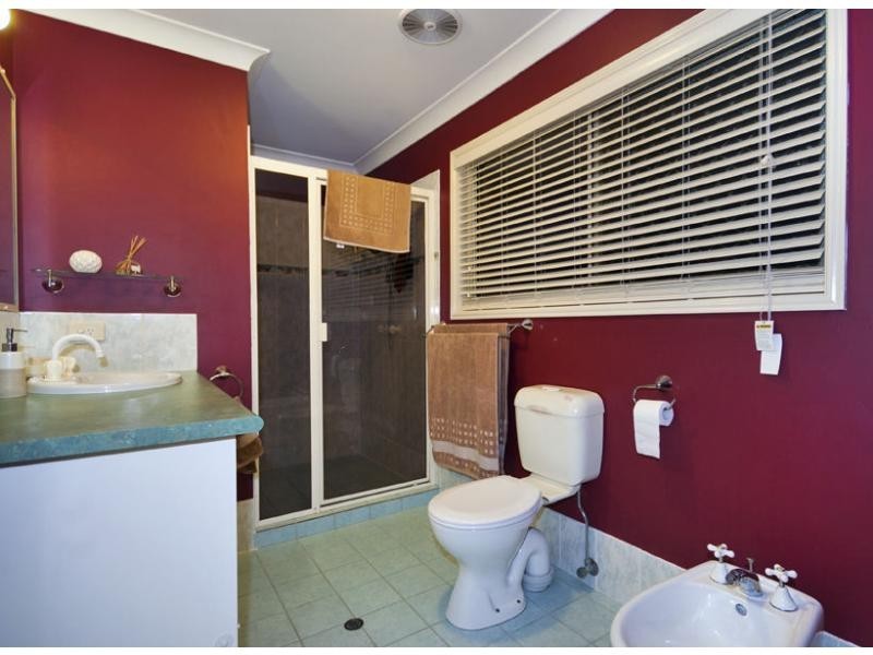 20 O’Reilly Street, Sinnamon Park QLD 4073