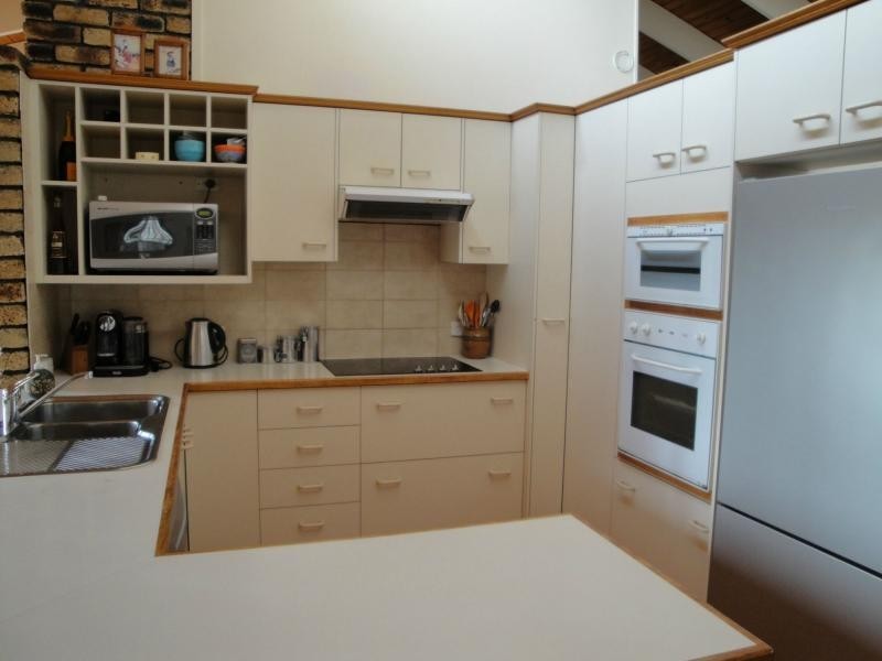 9 Kosciusko Street, Middle Park QLD 4074