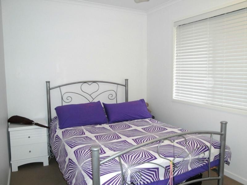 9 Kosciusko Street, Middle Park QLD 4074