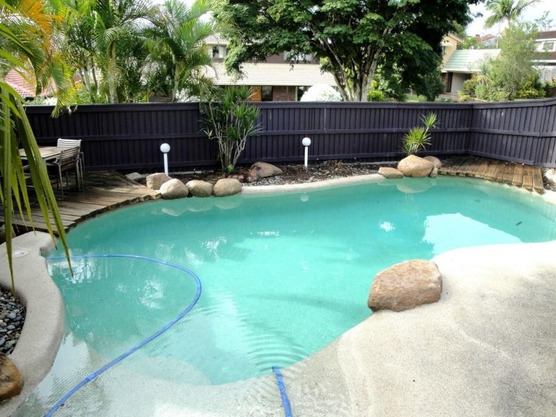 9 Kosciusko Street, Middle Park QLD 4074