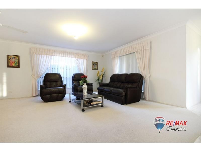 Sinnamon Park QLD 4073