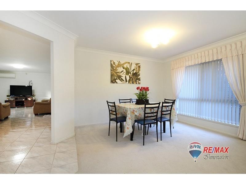 Sinnamon Park QLD 4073