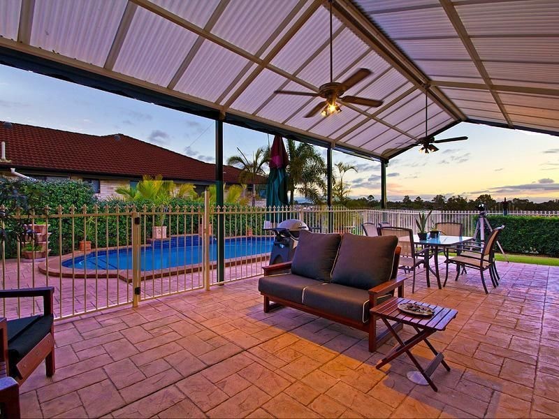 Mount Ommaney QLD 4074