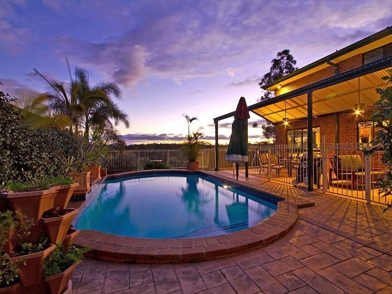 Mount Ommaney QLD 4074