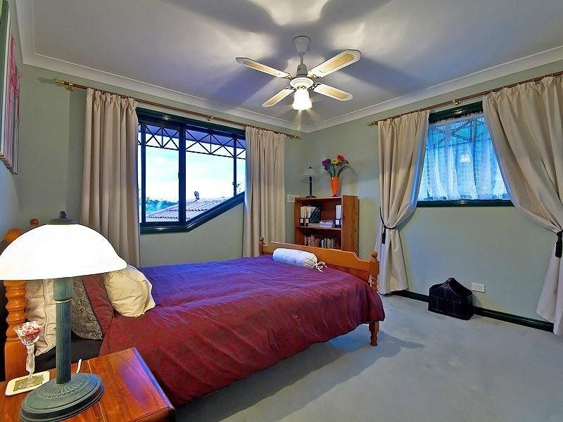 Mount Ommaney QLD 4074