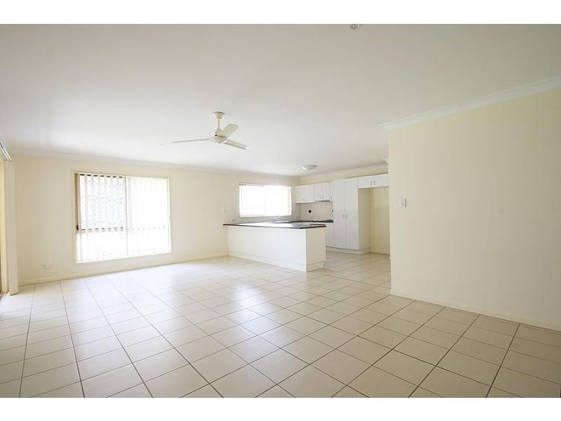 78 Brumby Circuit, Sumner QLD 4074