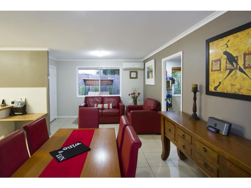 34 Leopard Tree Crescent, Sinnamon Park QLD 4073