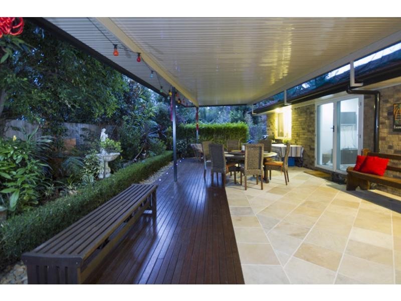 34 Leopard Tree Crescent, Sinnamon Park QLD 4073