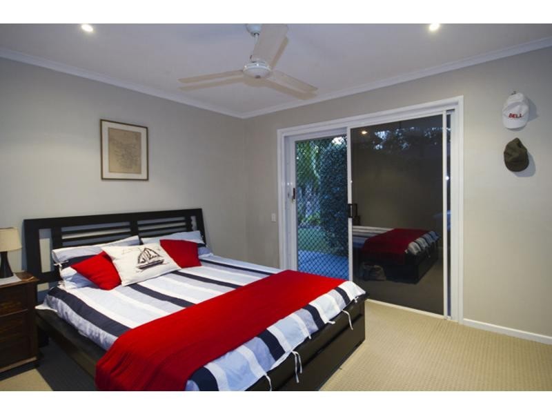 34 Leopard Tree Crescent, Sinnamon Park QLD 4073
