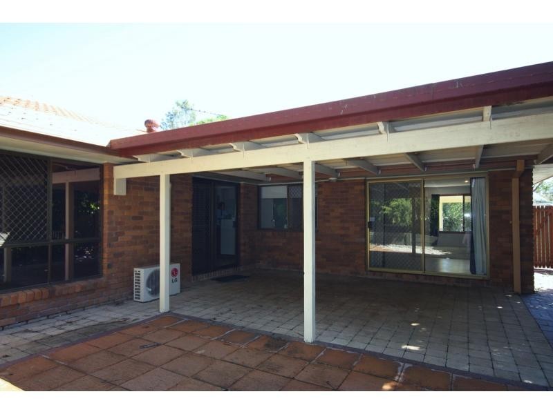 20 Loddon Street, Riverhills QLD 4074