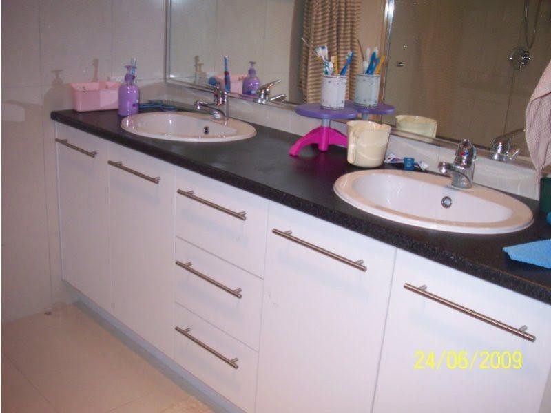 Seventeen Mile Rocks QLD 4073