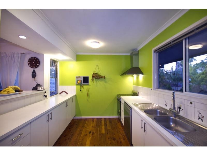 10 Ebrill Street, Jamboree Heights QLD 4074