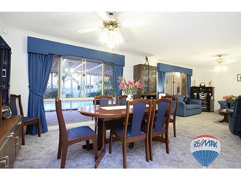 Sinnamon Park QLD 4073