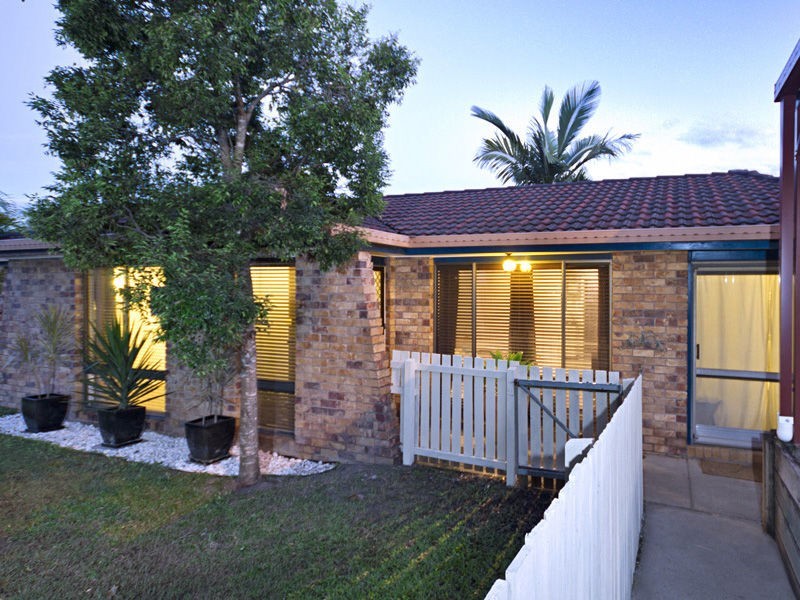 120 Hazelton Street, Riverhills QLD 4074