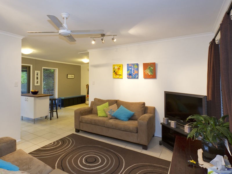 120 Hazelton Street, Riverhills QLD 4074