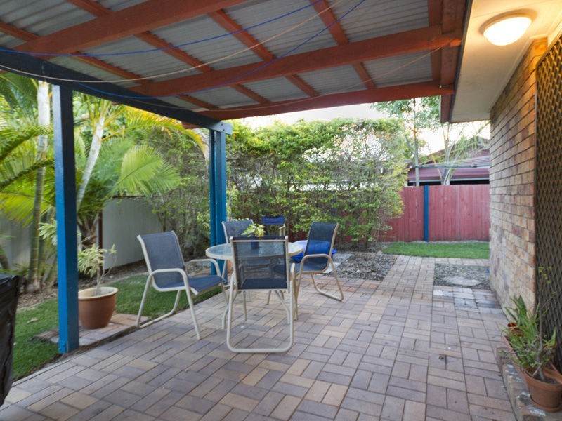 120 Hazelton Street, Riverhills QLD 4074