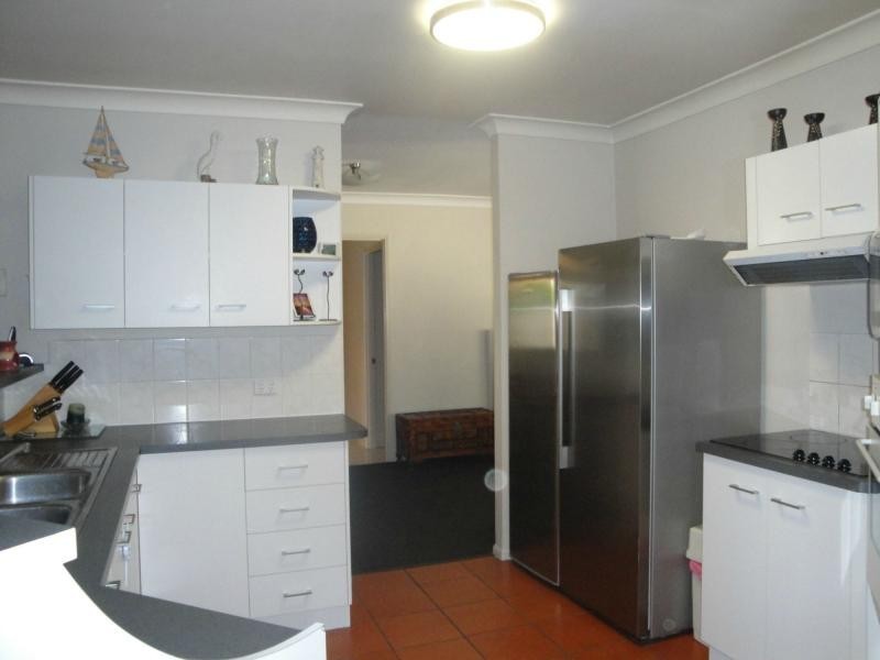 37 Dove Tree Crescent, Sinnamon Park QLD 4073