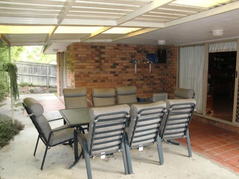 13 Harris Place, Seventeen Mile Rocks QLD 4073