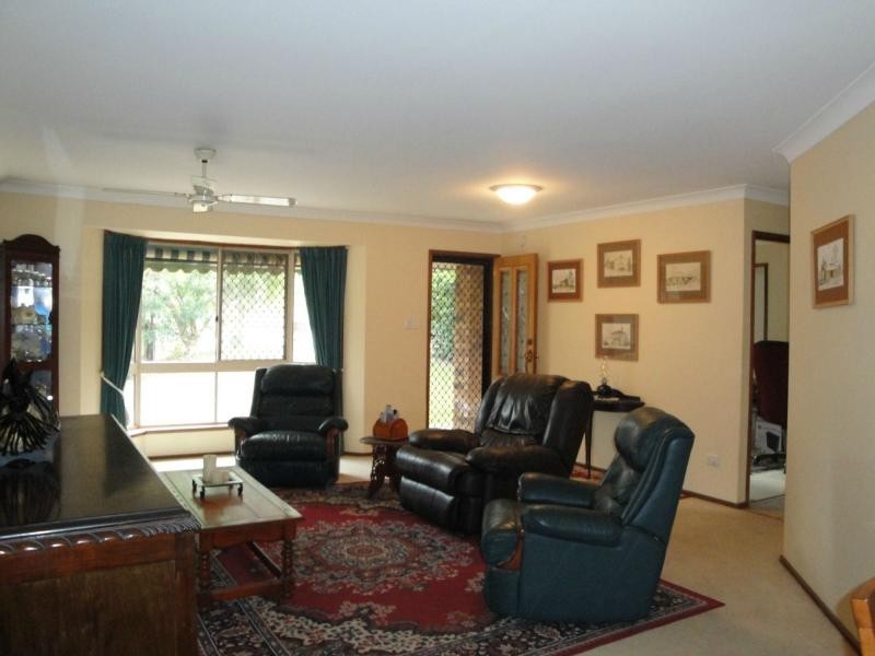 6 Elm Close, Sinnamon Park QLD 4073