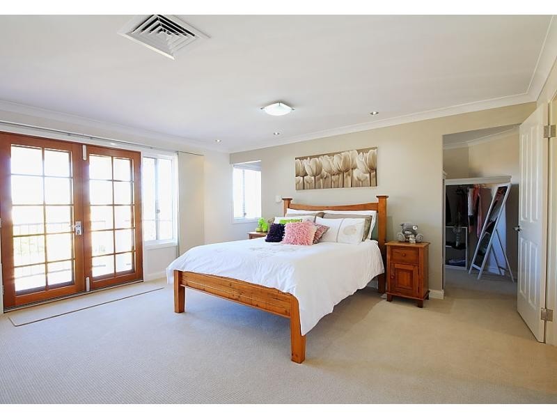 22 Mozart Place, Mount Ommaney QLD 4074