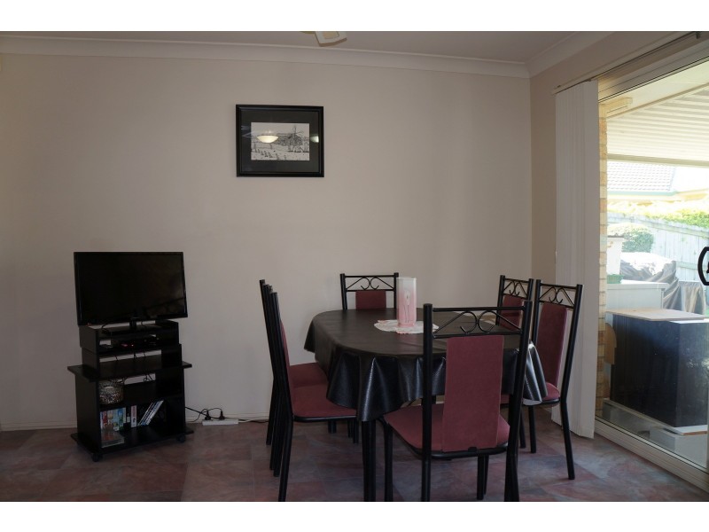 28 Brumby Cct, Sumner QLD 4074