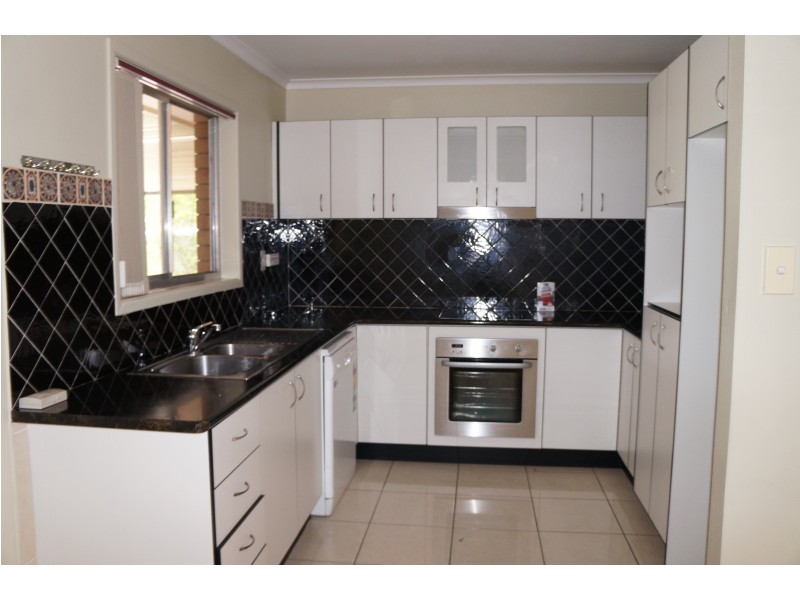 35 Masthead St, Jamboree Heights QLD 4074