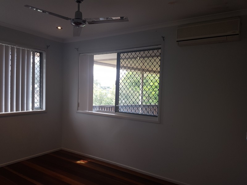 4 Buffalo Street, Riverhills QLD 4074