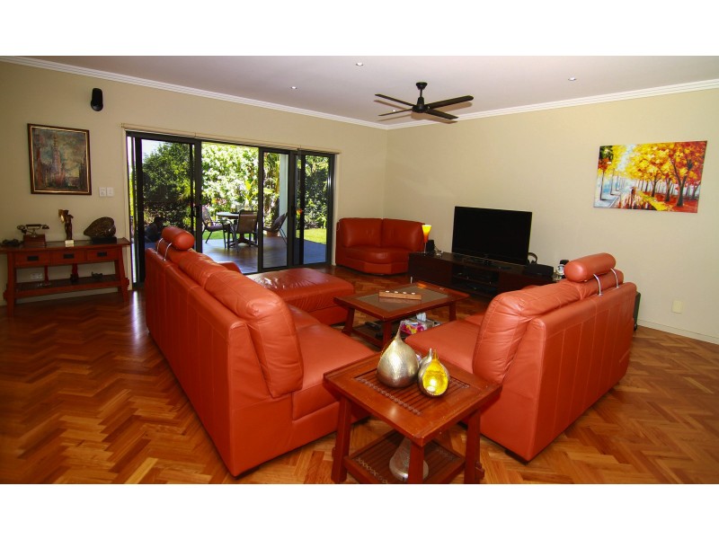 31 Jeff Collins Cct, Bellbird Park QLD 4300