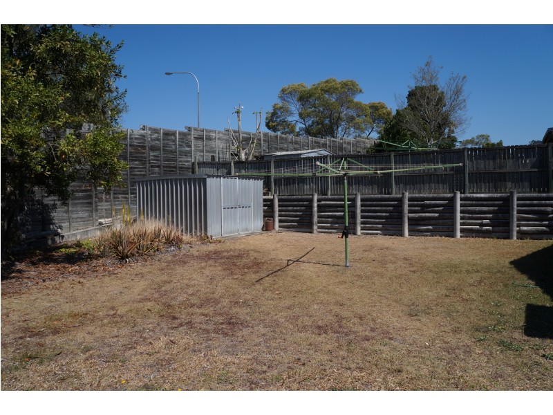 27 Melody St, Jamboree Heights QLD 4074