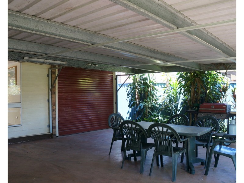 9 Konda St, Riverhills QLD 4074