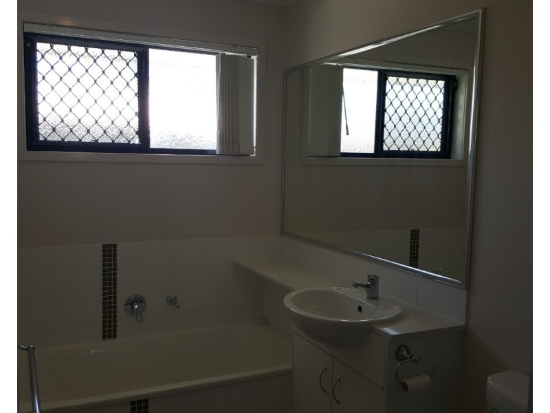 21/19 Flower Pl, Richlands QLD 4077