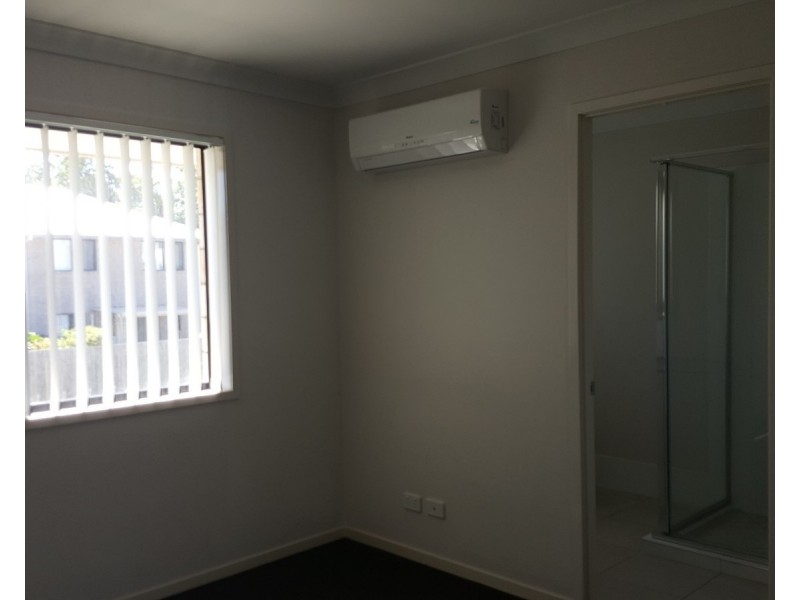 21/19 Flower Pl, Richlands QLD 4077