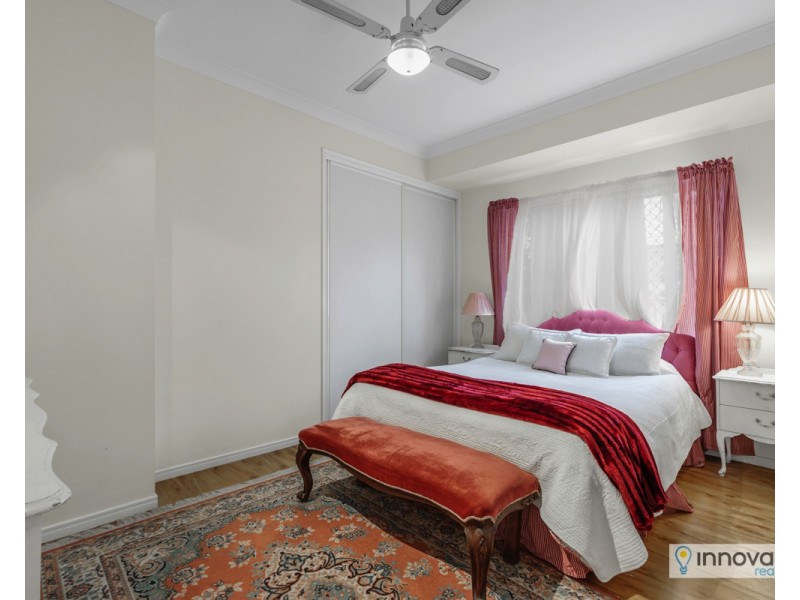 7 Girraween Cl, Riverhills QLD 4074