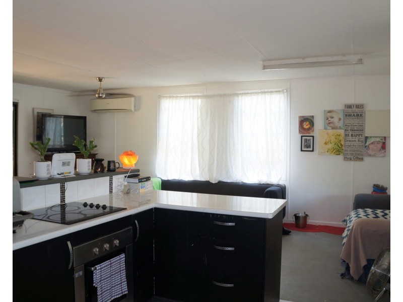 16 Kokoda St, Darra QLD 4076