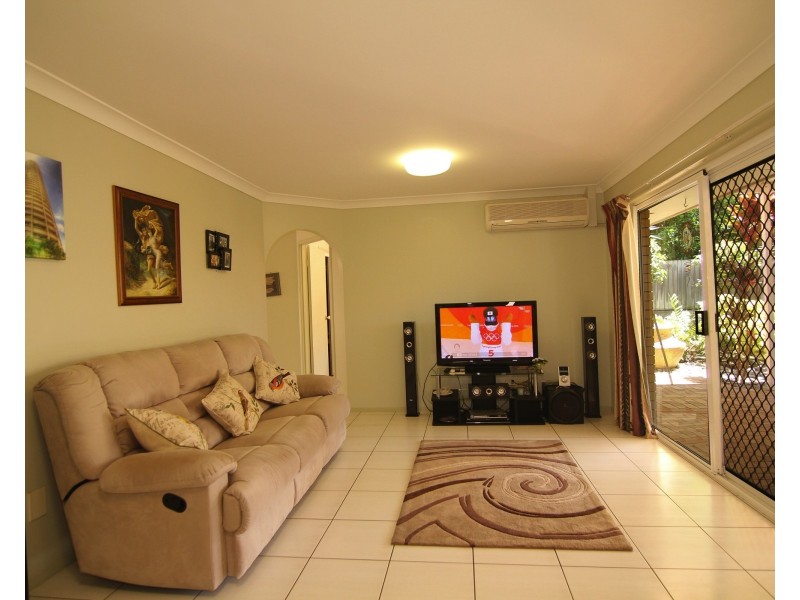 22 Lynton St, Middle Park QLD 4074
