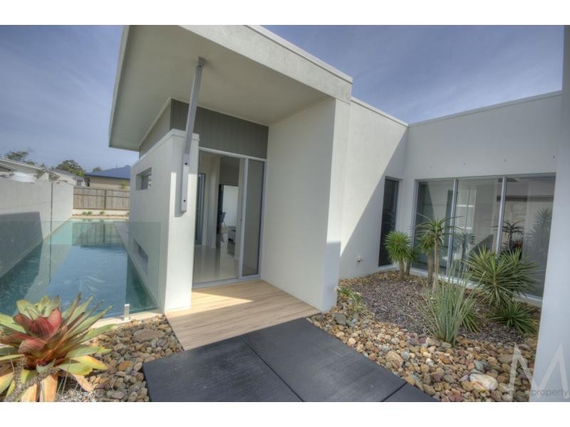 10 OSMANTHUS Close, BRIGHTWATER, Mountain Creek QLD 4557