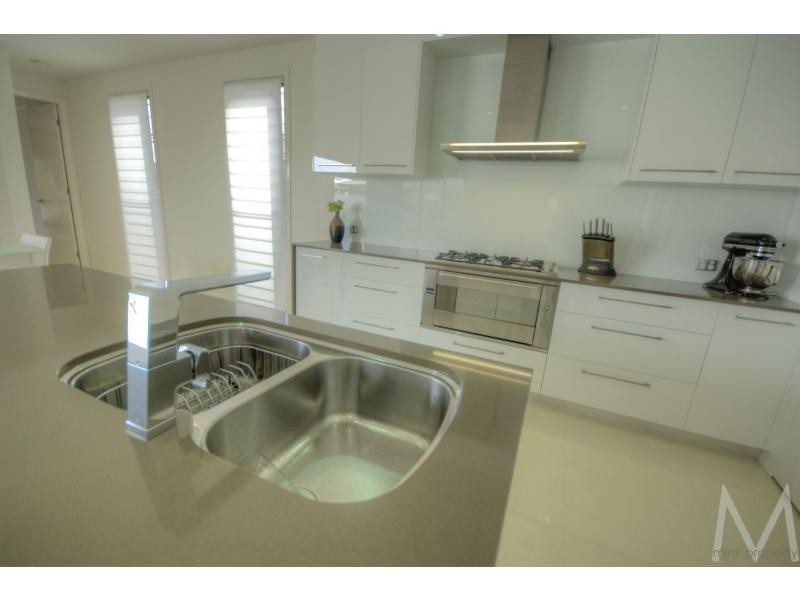 10 OSMANTHUS Close, BRIGHTWATER, Mountain Creek QLD 4557