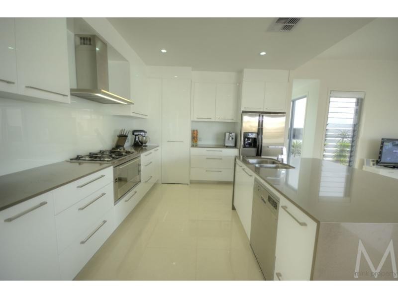 10 OSMANTHUS Close, BRIGHTWATER, Mountain Creek QLD 4557
