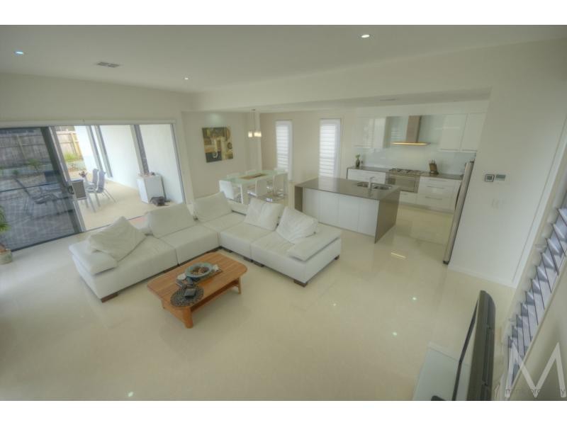 10 OSMANTHUS Close, BRIGHTWATER, Mountain Creek QLD 4557
