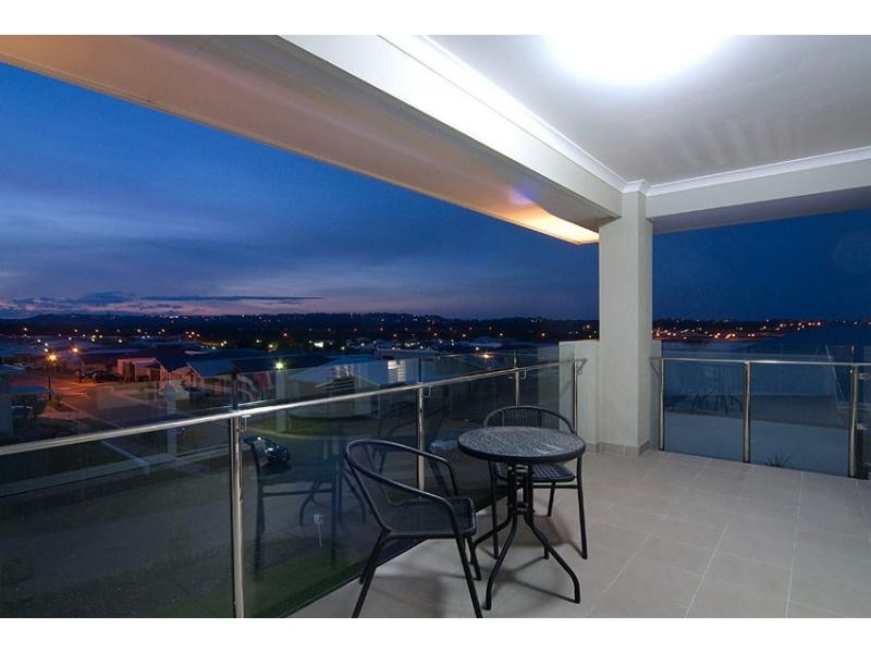 34 ROBUR Crescent, BRIGHTWATER, Mountain Creek QLD 4557