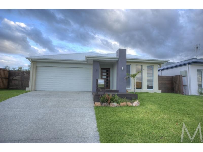 29 MYRTLE Place, BRIGHTWATER, Mountain Creek QLD 4557