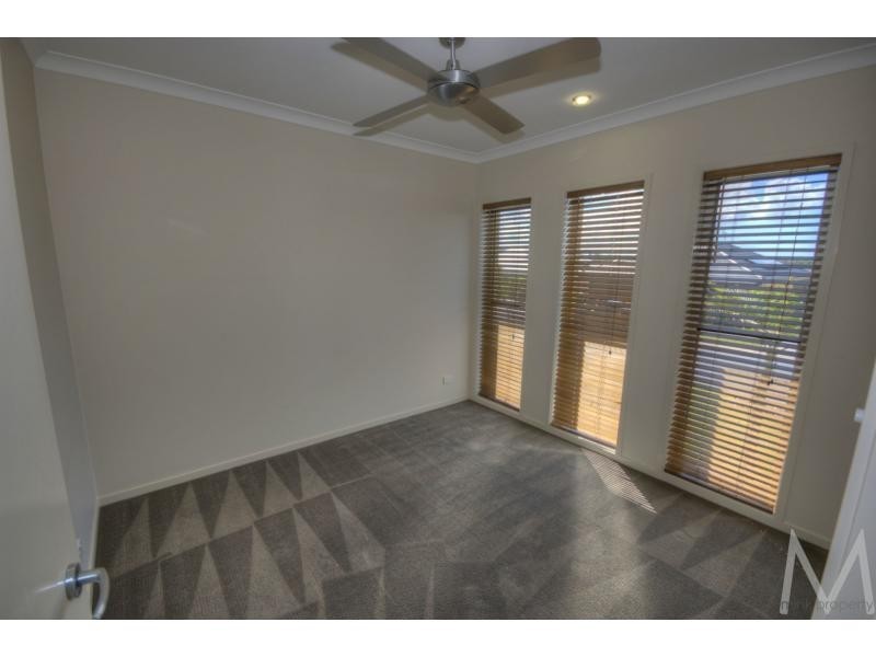 29 MYRTLE Place, BRIGHTWATER, Mountain Creek QLD 4557