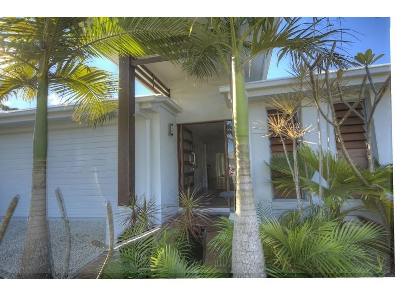 14 RIBBONWOOD Street, Sippy Downs QLD 4556
